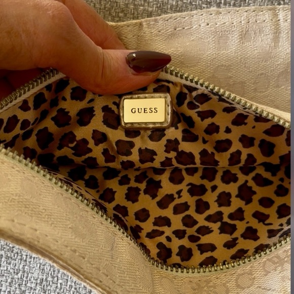 Vintage Beige Waist Bag with Gold Accent - Picture 12 of 13